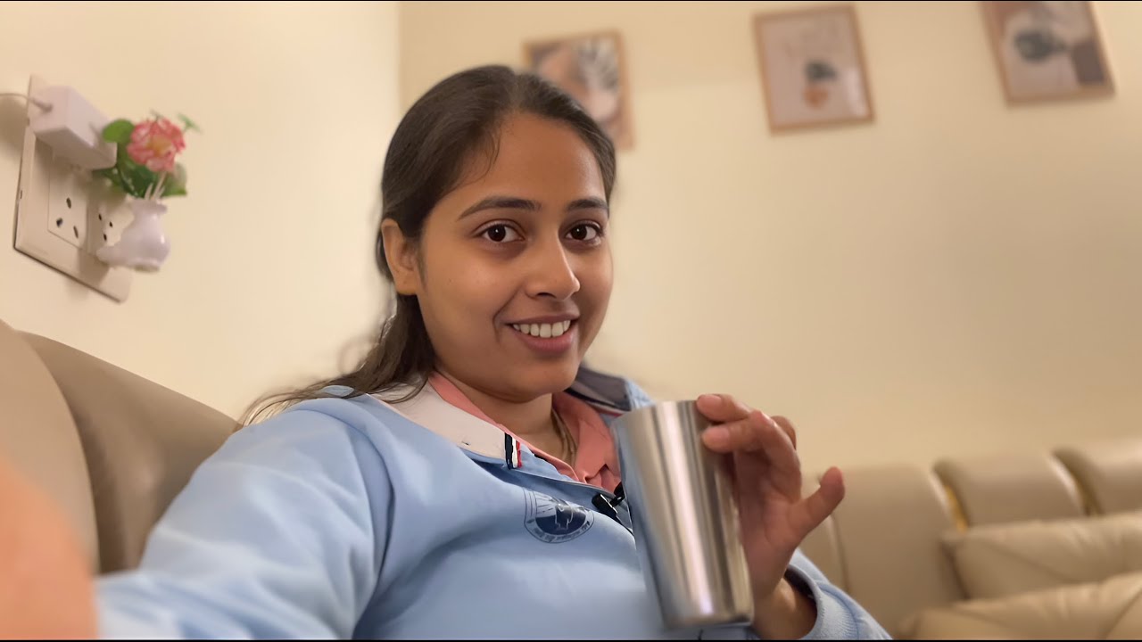 इतनी ठंड में 5 AM  उठ गई | Divya Sharma