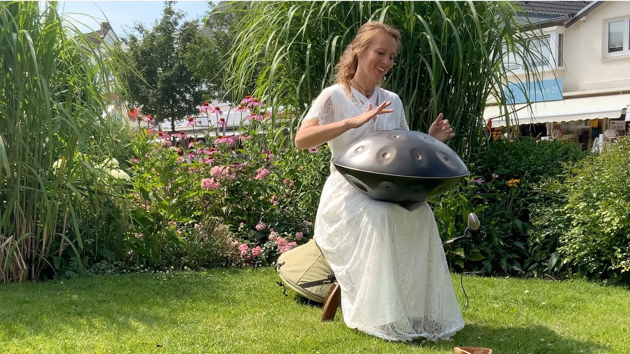 Live in Büsum - Handpan music - Lisann Weber