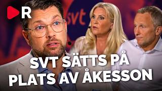 Jimmie Åkesson står upp mot SVT-journalisterna