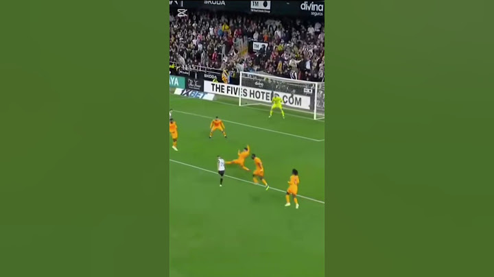 So close🥶❤️‍🩹🐐#shorts#football#shooting#valencia#realmadrid#laliga