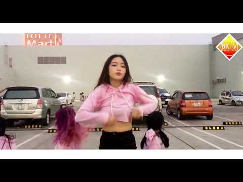 [KPOP IN PUBLIC CHALLENGE] MOMOLAND (모모랜드) _ BBoom BBoom (뿜뿜) | Dance Cover | B.K.A.V | Lotte Mart