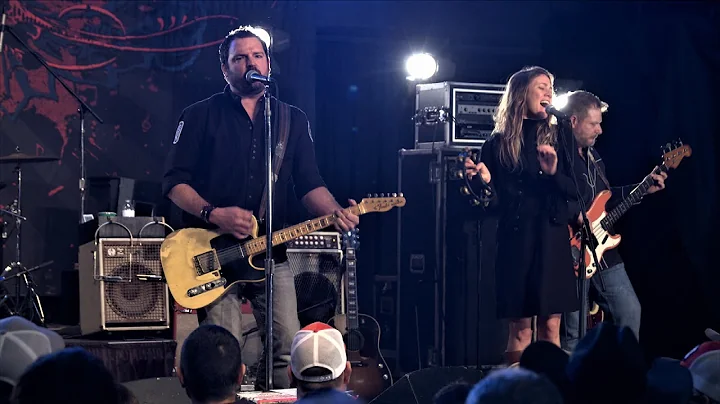 Reckless Kelly - "American Girls" LIVE on The Texa...