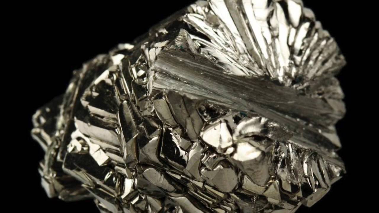 Titanium. Титан металл. Титан (элемент). Титаниум металл. Титан хим элемент.