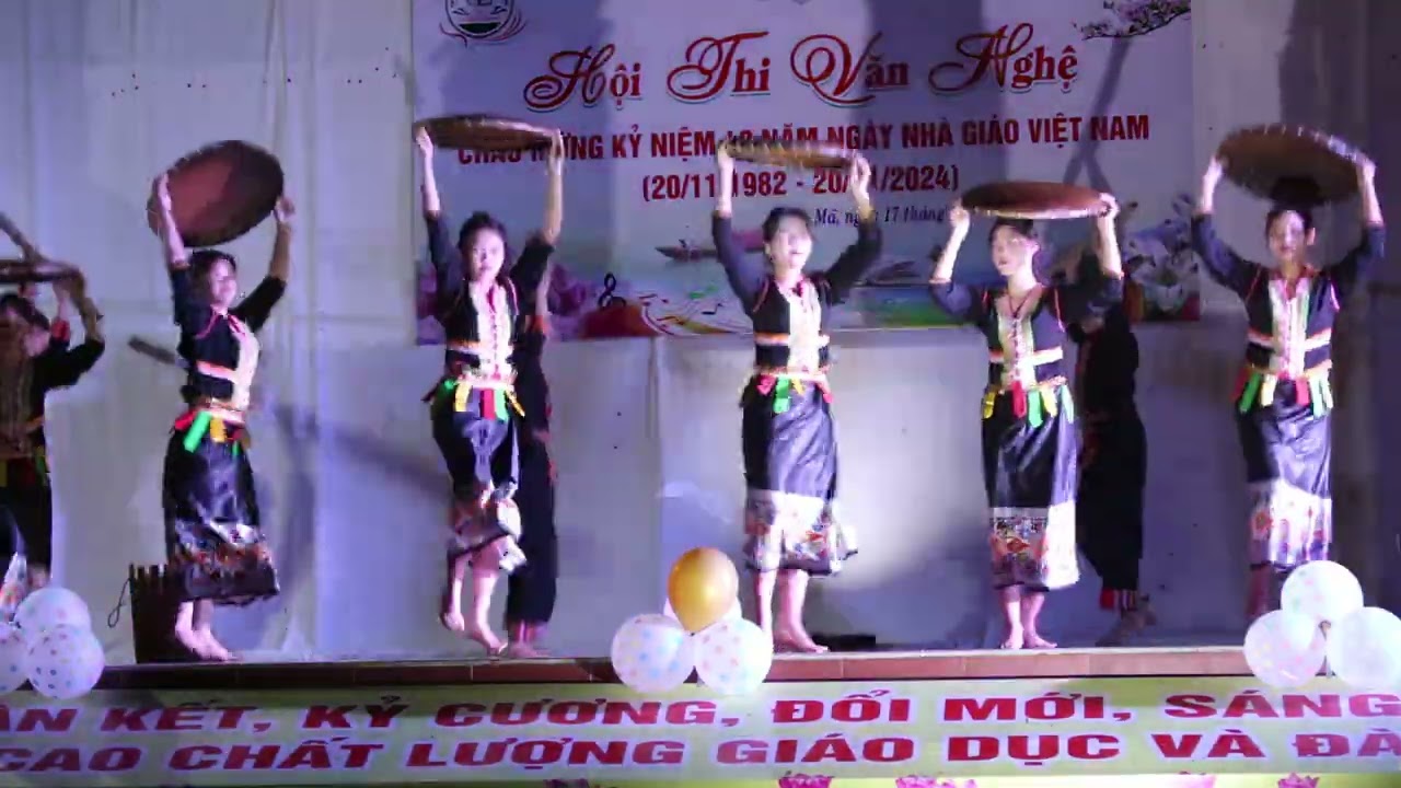 MÚA KHƠ MÚ 11A3- Văn nghệ 20/11/2024