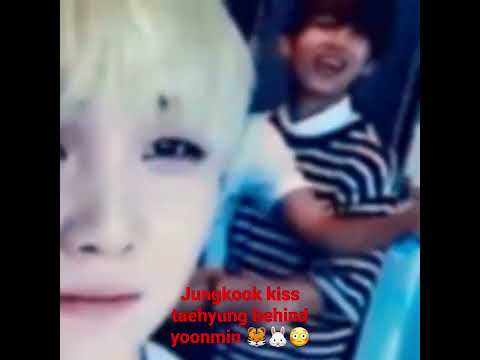 jungkook kiss taehyung behind yoonmin 🐯🐰😳😏💜#taekook #vkook #shorts #bts