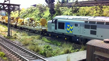 High Elms junction - customers and freinds trains at Locolines - DCC sound