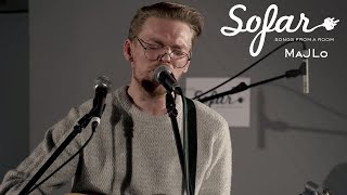 Video thumbnail of "MaJLo - Oddychaj | Sofar Warsaw"
