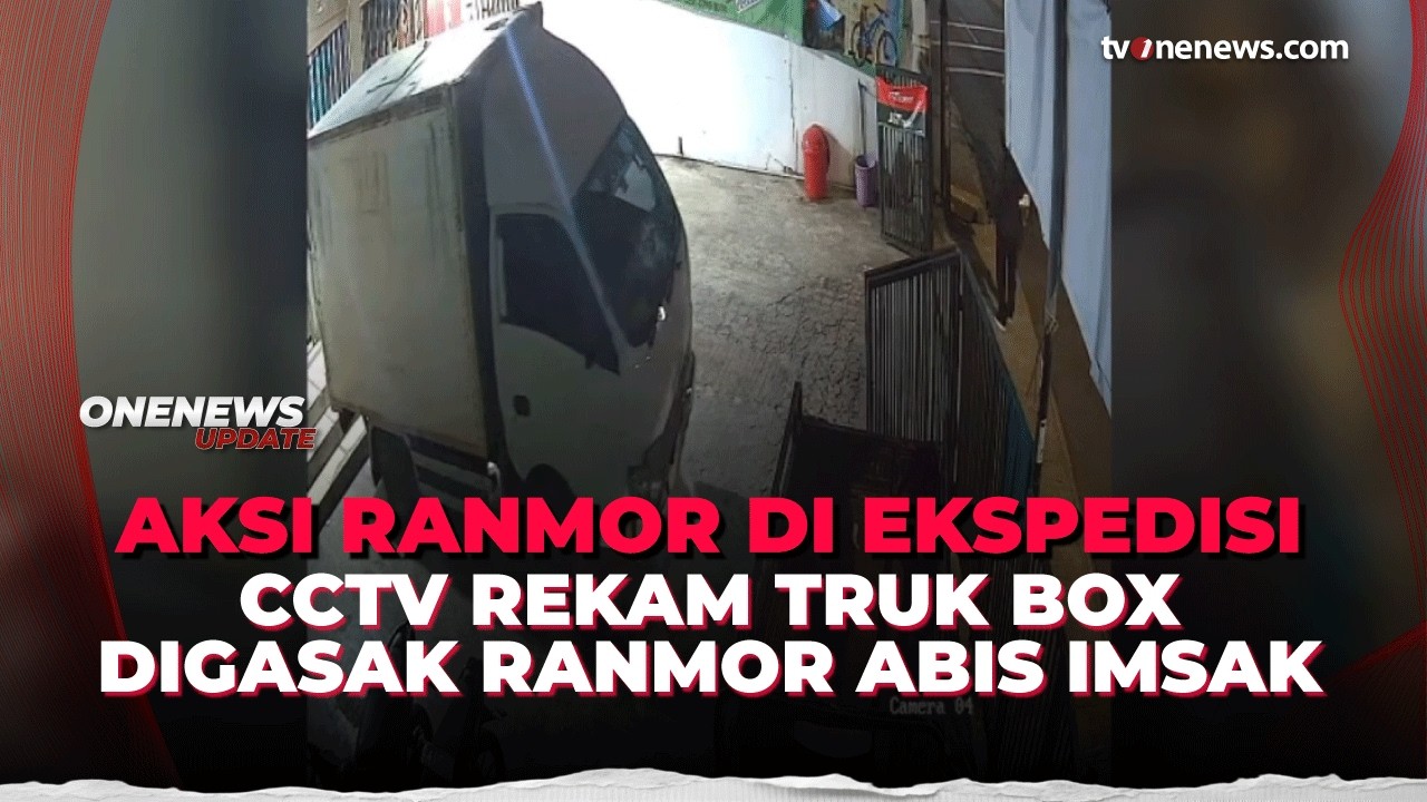 Terekam CCTV! Komplotan Ranmor Gasak Truk Box Ekspedisi saat Warga Sahur | OneNews Update