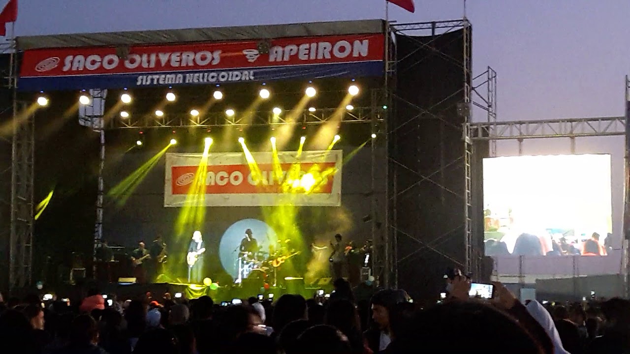 Lejos de ti Pelo D' Ambrosio (en vivo) YouTube Lejos de ti Pelo D' Ambrosio (en vivo) YouTube