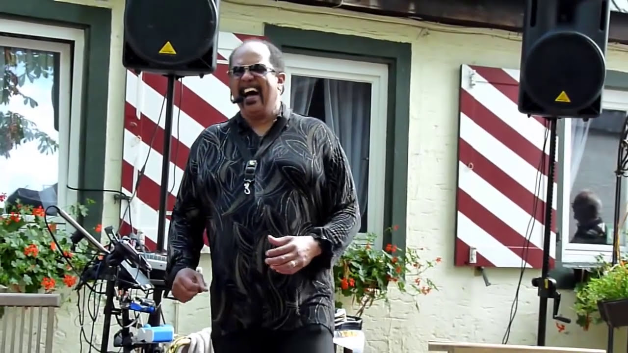 Music was my first love _ Waymond Harding LIVE  in Friedberger Warte Frankfurt  2014