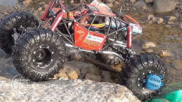 Gmade R1 Crawler with upgraded High Clearance Link