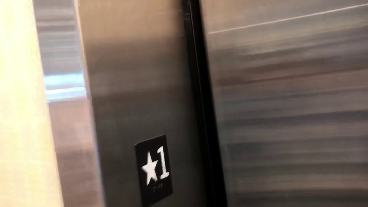 Schindler Ht Elevator At Barnes And Noble The Shops At La Cantera