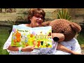 Cheer Up, Chicken! | Joy&#39;s Story Time | Read Aloud for Kids