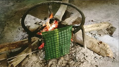 Thịt băm gói lá chuối nướng