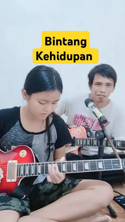 Solo Gitar Bintang Kehidupan - Nike Ardilla versi Wulan Asticaa gitaris manis #shorts