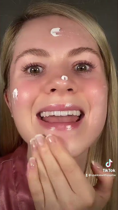 LA MER MOISTURISING CREAM