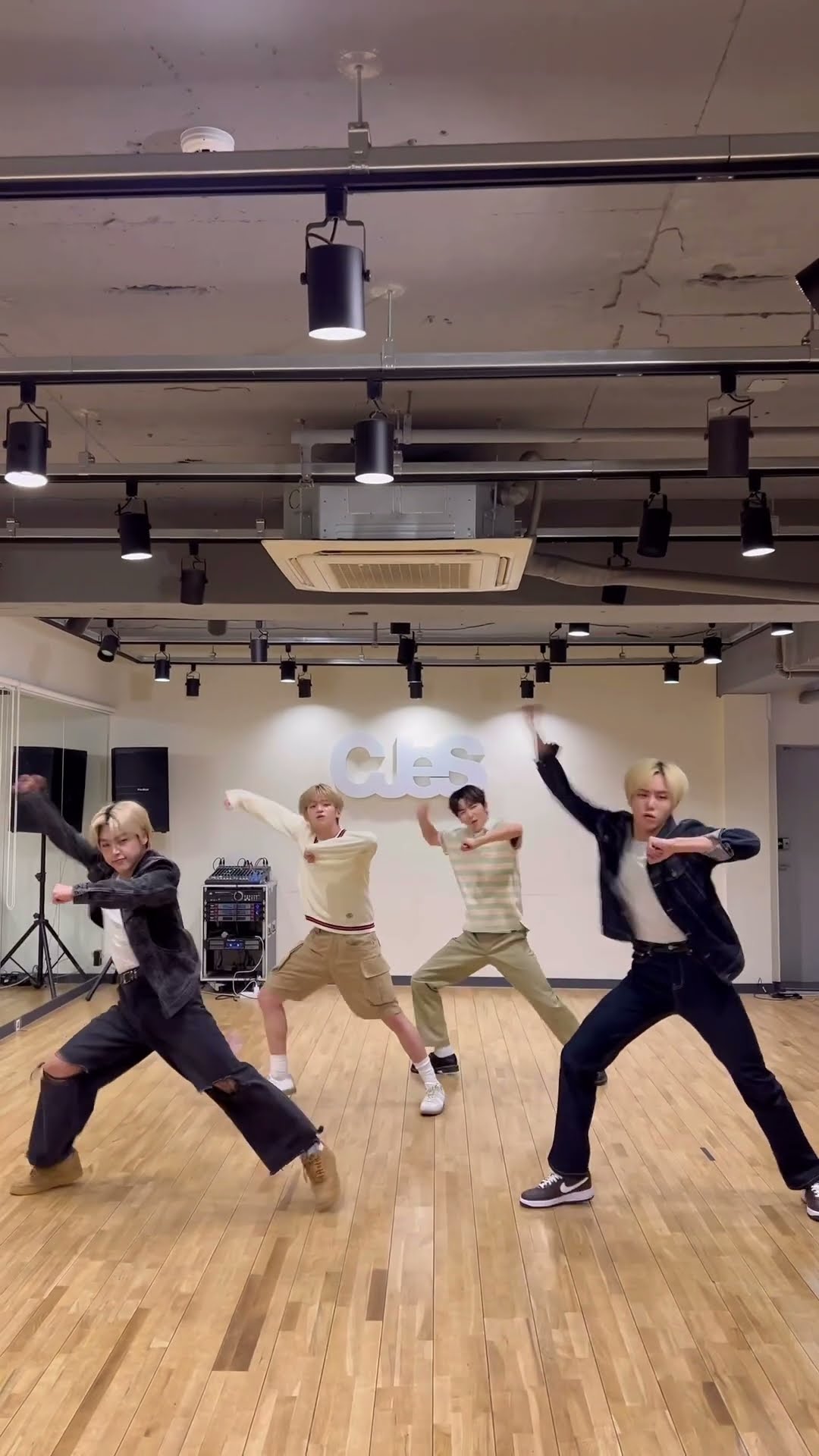 #휘브 #재하 #인홍 선배님과 기분이 기분이 high 하게 #Racerchallenge ? @WHIB_OFFICIAL #WHIB #NCHIVE