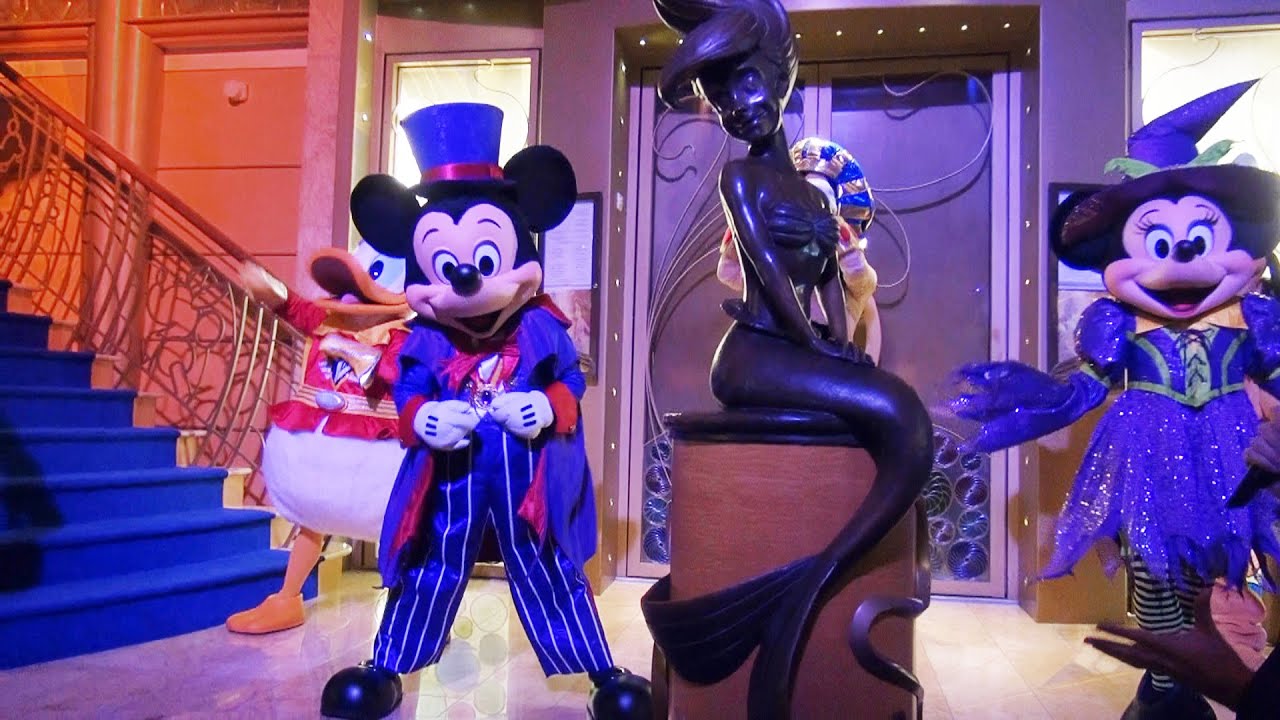 Disney WONDER Cruise - Mickey's Mousequerade Party - Halloween on the High Seas!