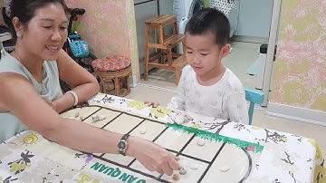 Trò chơi dân gian Ô ăn Quan - Traditional Vietnamese games for kids Mandarin Square Capturing