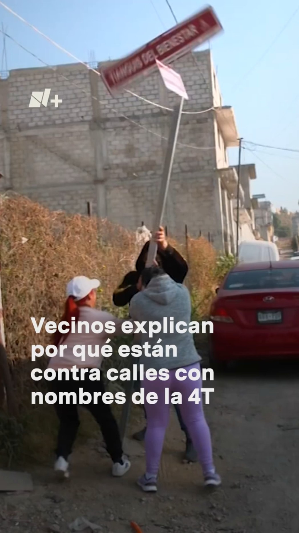 Calles con nombres de la 4T molestan a vecinos y abogada explica qué problemas tendrán - N+ #Shorts