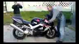MUVIZA COM  Video Aksi Lucu Geng Motor