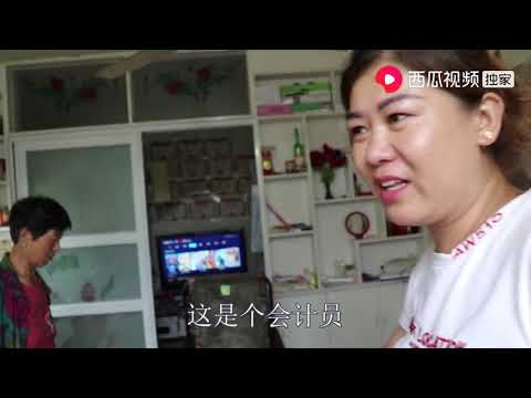 农村奶奶去世百天，大姑因太远回不来发视频哭红了眼，怎能不想家