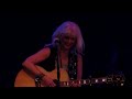 Capture de la vidéo Emmylou Harris And Rodney Crowell   Lincoln Center Out Of Doors, Ny 2014 08 06