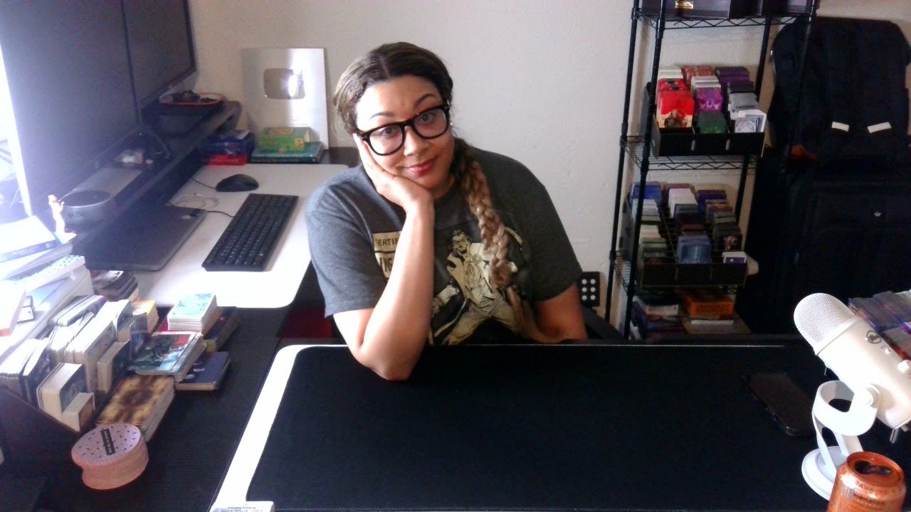 CAPRICORN! WHOEVER THIS IS, THEY'RE NOT THE PERSON YOU USED TO KNOW. BE CAREFUL