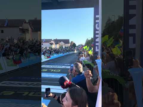 Video Remco Evenepol vs Giulio Ciccone | UEC European Championship photo finish sprint