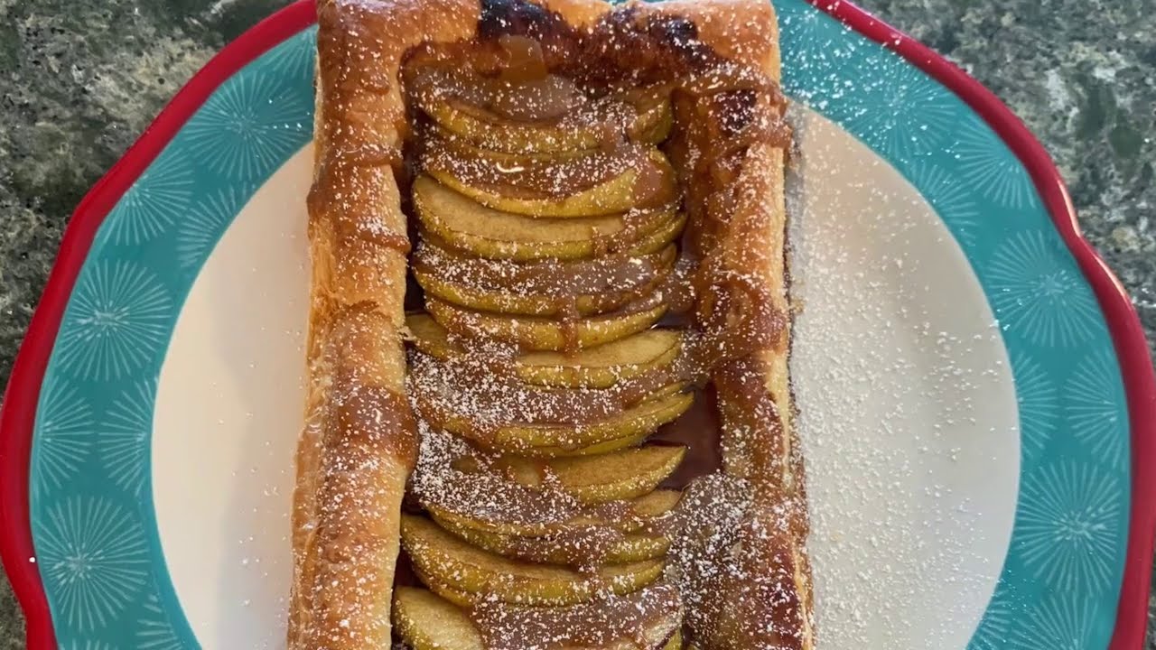The Pioneer Woman s Quick And Easy Apple Tarts YouTube The Pioneer Woman s Quick And Easy Apple Tarts YouTube