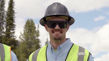 Careers in Mining: Salary, Roles, and Job Outlook (Engineer, Geologist, Safety)