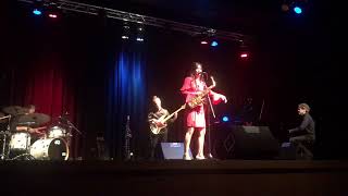 Carmen Meets Gloria - Bad Boy - Mitschnitt