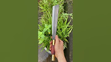 Đây chính là con dao đi rừng đẹp như tranh vẽ vậy thật hiếm có