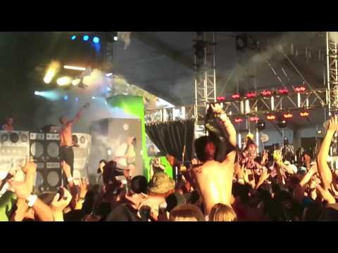 MAJOR LAZER SET @ COACHELLA FELT LIKE BRAZIL