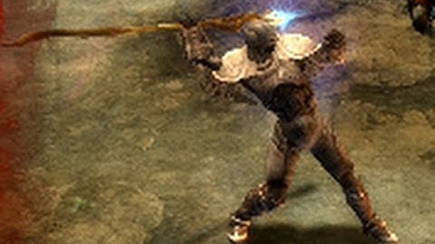 Guild Wars 2 - Beating people up to help them up (game bug)