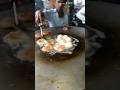 Street style aloo ki tikki😋#चटपटी आलू की टिक्की#viralvideo#shorts #viralshorts #youtubeshorts