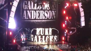 8/1/2016 WWE Raw (Atlanta, GA) - Luke Gallows & Karl Anderson Entrance Resimi