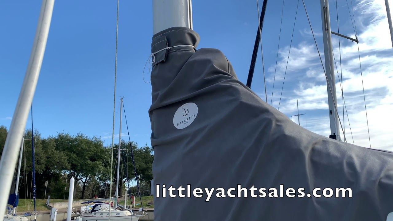 ⁣SOLD!!! 1984 Catalina 30' Sailboat for sale at Little Yacht Sales, Kemah Texas