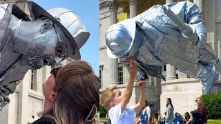 Silverman Statue Comes to Life in the Middle of London.