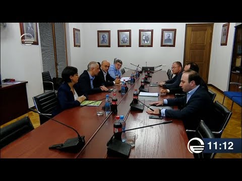 პარლამენტის ნდობის ჯგუფის სხდომა