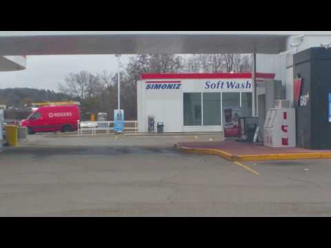 review-of-the-canadian-tire-car-wash-cambridge-+-giveaway-details
