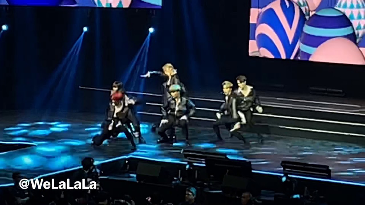 190706 Kcon NYC Day 1 @ Madison Square Garden - Ateez - Wave