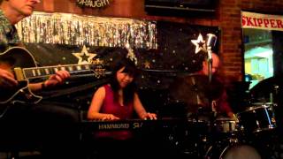 Sweet Yam Potato - Akiko Tsuruga Trio@Skipper's by Akiko Tsuruga 12,277 views 12 years ago 7 minutes, 44 seconds