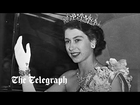Who will the queen elizabeth ii’s jewels be passed on to