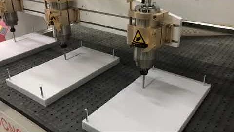 Cnc router with three spindles  servo motor