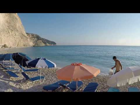 Video: Zaradi Fotografij S Počitnic Modnega Oblikovalca Se Boste Po Grčiji želeli Odpraviti Na Otok