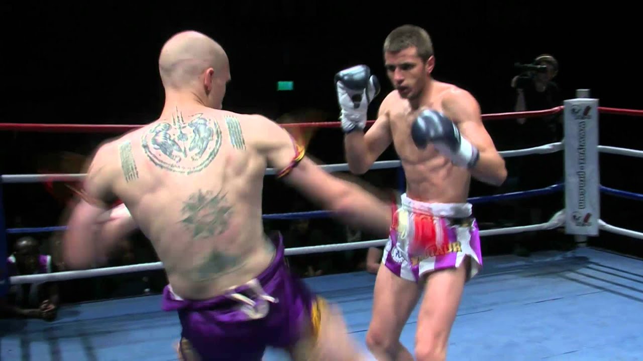 Alex Bublea vs Pete Corp (Fight Video)