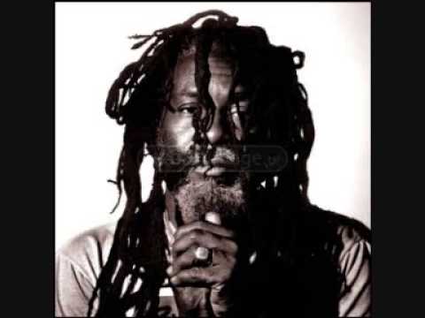 Burning Spear - Mek We Dweet