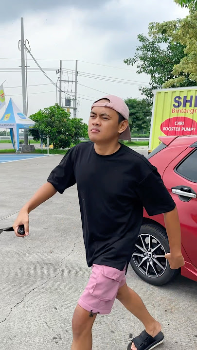 Parkir Mobil 🚗
