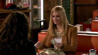 Scene from 2 Broke Girls (2011)